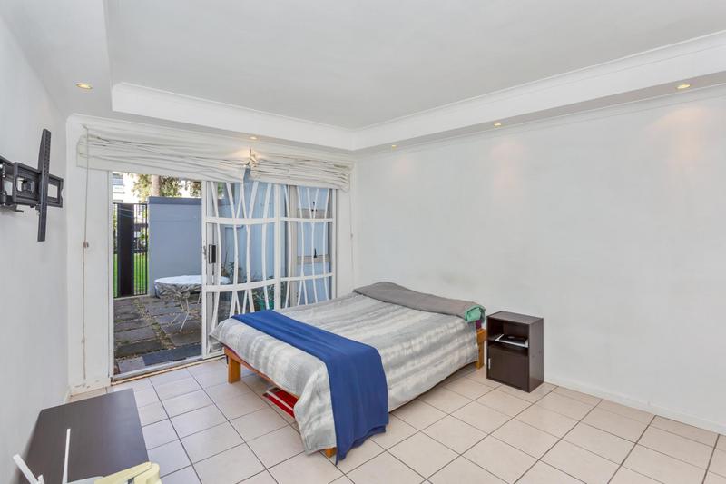 1 Bedroom Property for Sale in Mowbray Western Cape